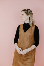 Load image into Gallery viewer, Leopard Twilly