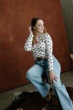 Load image into Gallery viewer, Lover Girl Twilly