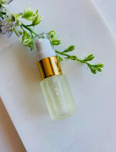 Load image into Gallery viewer, Halo Nourishing Hair Oil