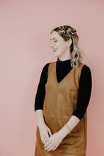 Load image into Gallery viewer, Leopard Twilly