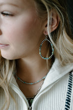 Load image into Gallery viewer, Jillian Navajo Pearl Earrings
