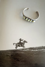 Load image into Gallery viewer, Palomino Princess Cuff
