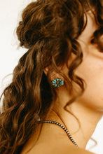 Load image into Gallery viewer, Cicely Cluster Earrings
