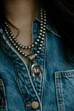 Load image into Gallery viewer, Cowboy Hat Pendant
