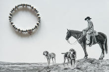 Load image into Gallery viewer, 7mm Navajo Pearl Bracelet - mixed bead

