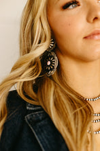 Load image into Gallery viewer, Tanya Tucker Earrings
