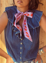 Load image into Gallery viewer, Chili Twilly
