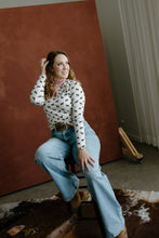 Load image into Gallery viewer, Lover Girl Twilly
