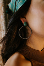 Load image into Gallery viewer, Tegan Hoop Earrings
