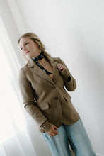 Load image into Gallery viewer, Addison Earrings
