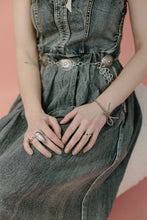 Load image into Gallery viewer, Navajo Pearl Bow Bracelet
