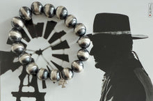 Load image into Gallery viewer, 12mm Navajo Pearl Bracelet
