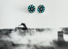 Load image into Gallery viewer, Lainey Earrings
