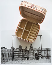 Load image into Gallery viewer, Giddy Up Jewelry Case
