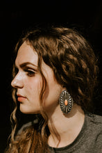 Load image into Gallery viewer, Makenna Earrings
