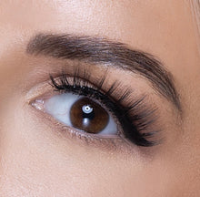Load image into Gallery viewer, Magnetic Barbie Lash
