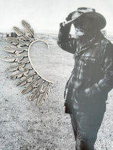Load image into Gallery viewer, Feathered Indian Ear Cuff
